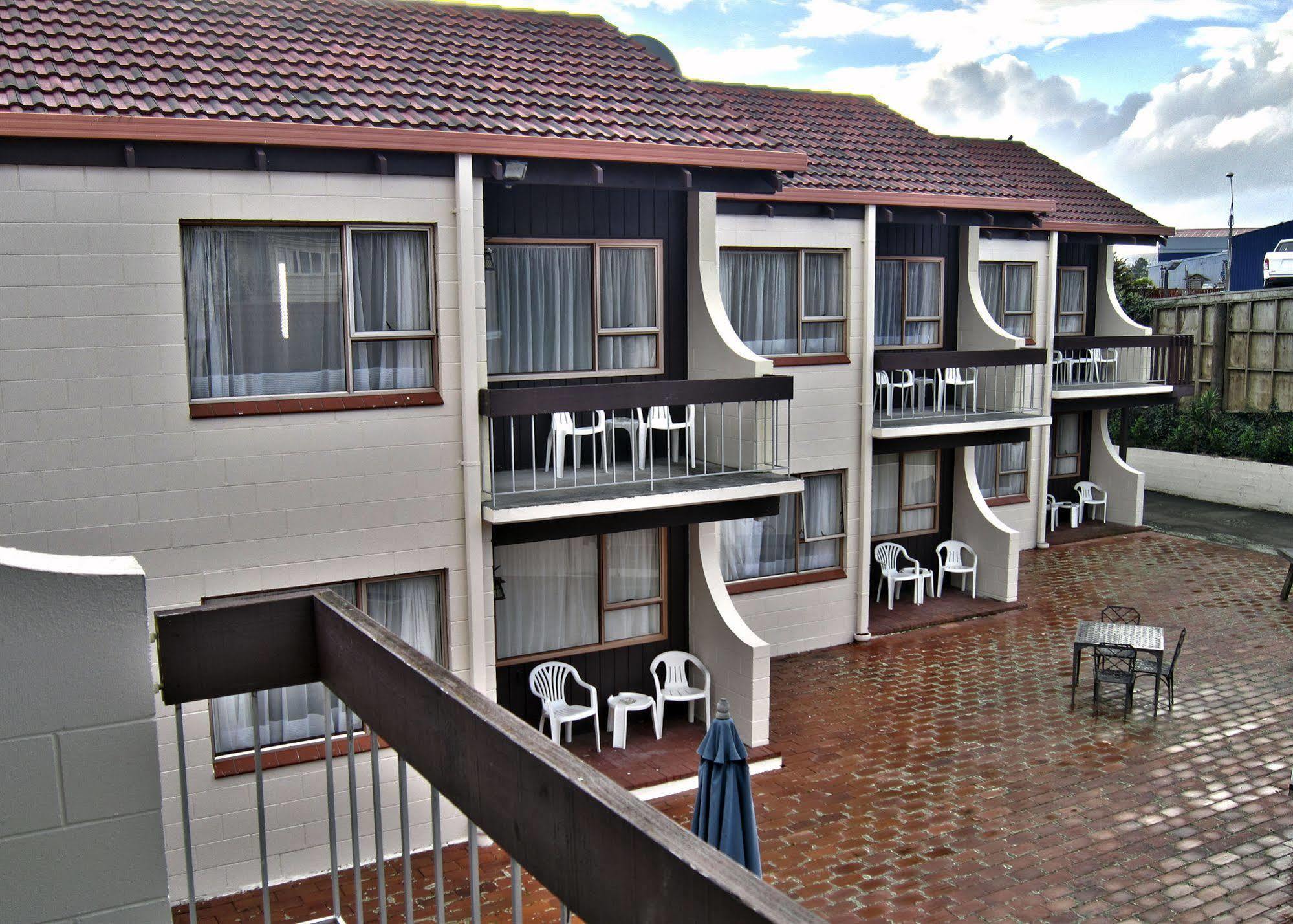 Barcelona Motel Taupo Ngoại thất bức ảnh