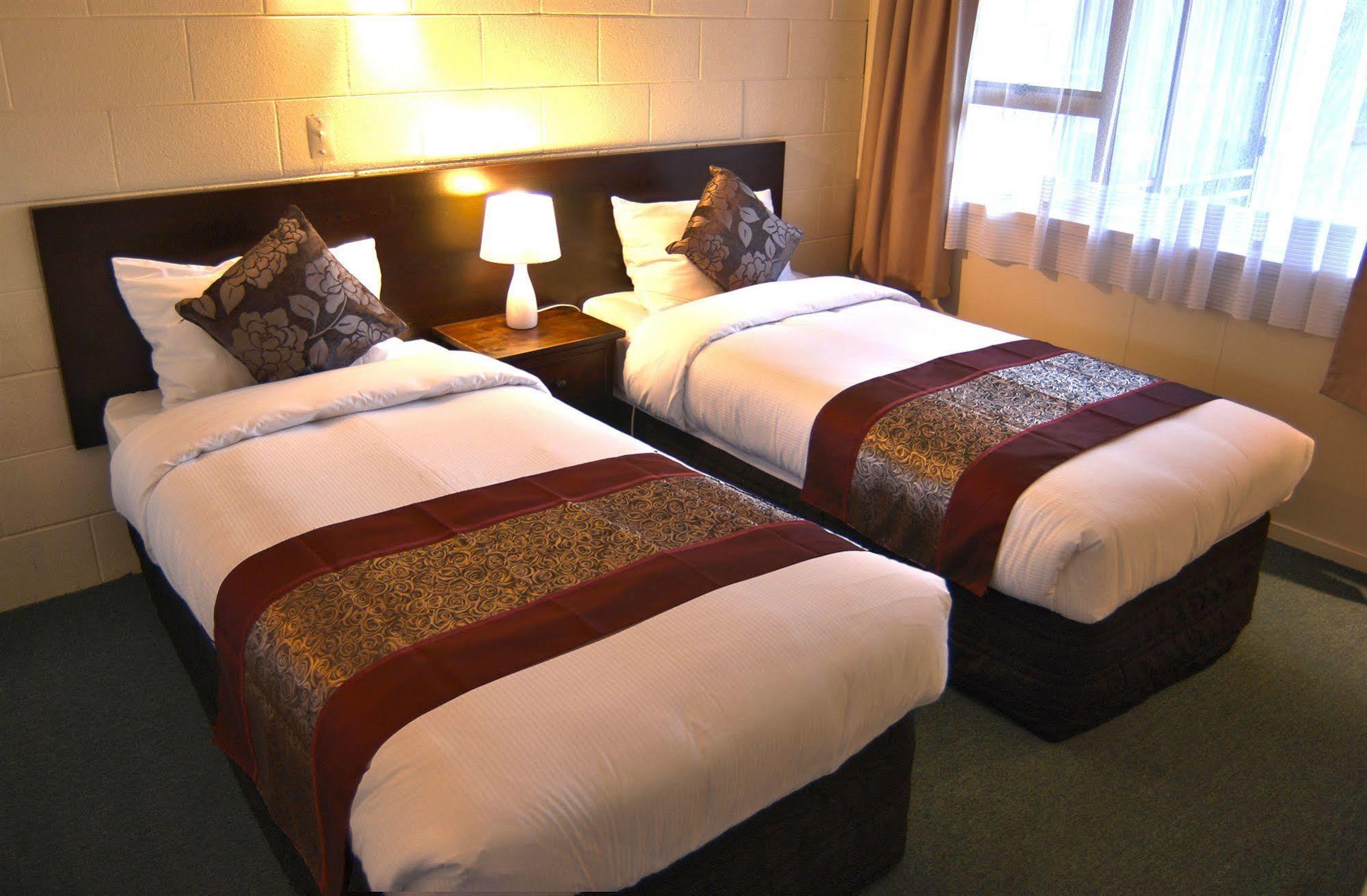 Barcelona Motel Taupo Ngoại thất bức ảnh